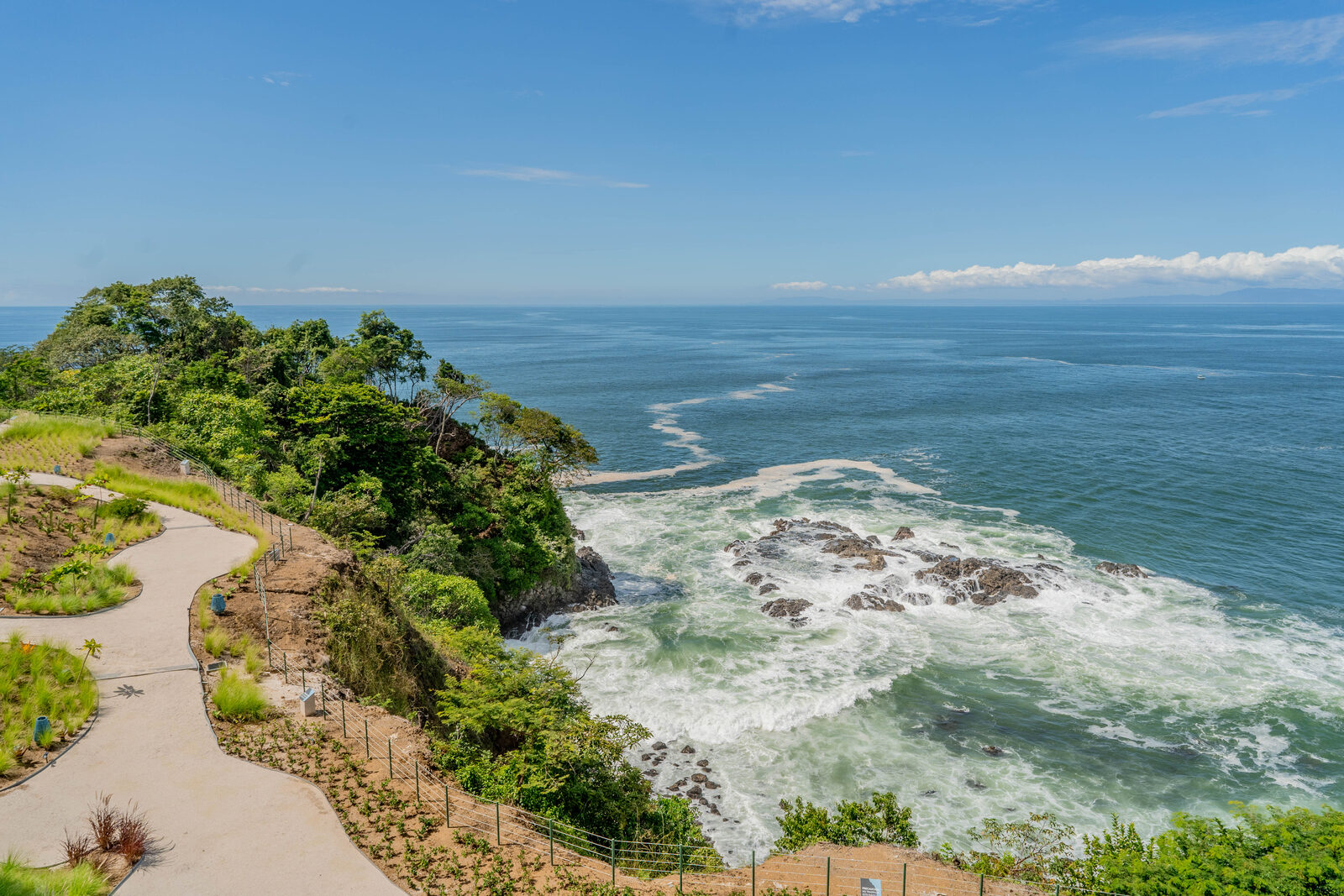 Costa Rica Rainy Season Travel Guide: Your Complete 2026 Green Season Plan